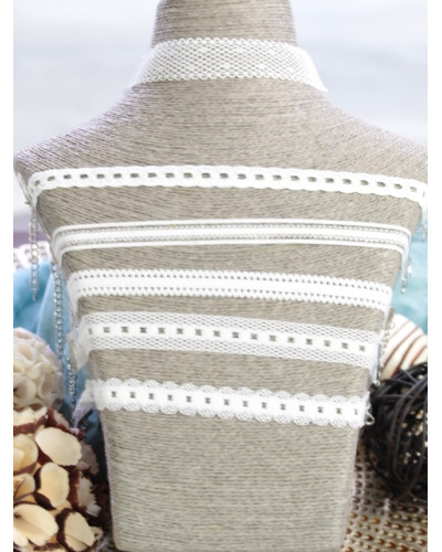 Chokers - Façon dentelle - Blanc 